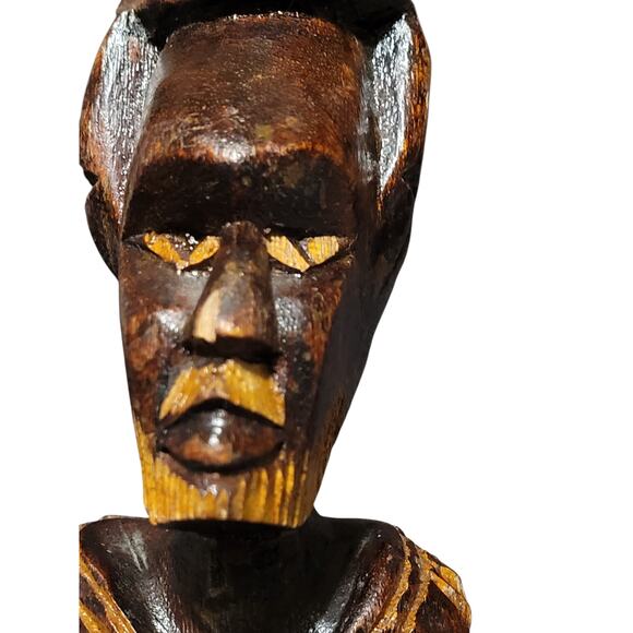Hand-carved Wooden African Tribal statue of Man Playing a Tall Drum Vintage - Picture 5 of 10